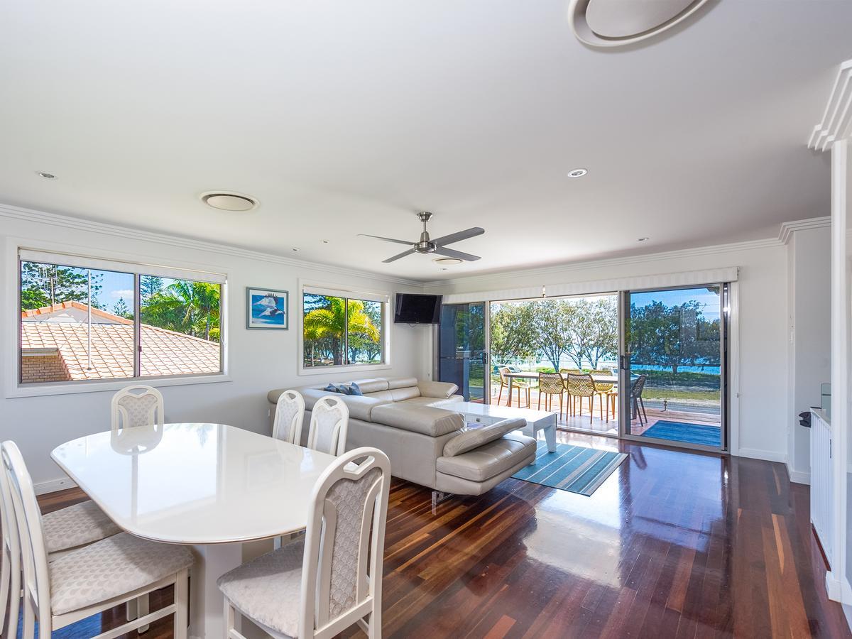 Nrma Woodgate Beach Holiday Park Екстер'єр фото