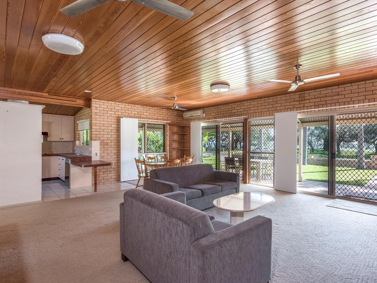Nrma Woodgate Beach Holiday Park Екстер'єр фото